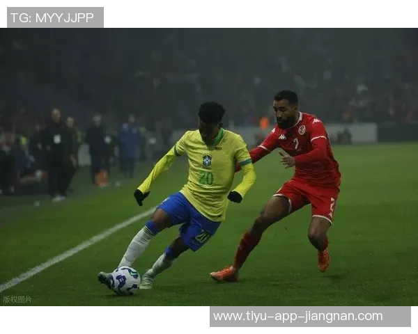 外媒报道巴萨有意引进勒沃库森中场马扎身价2500万欧元